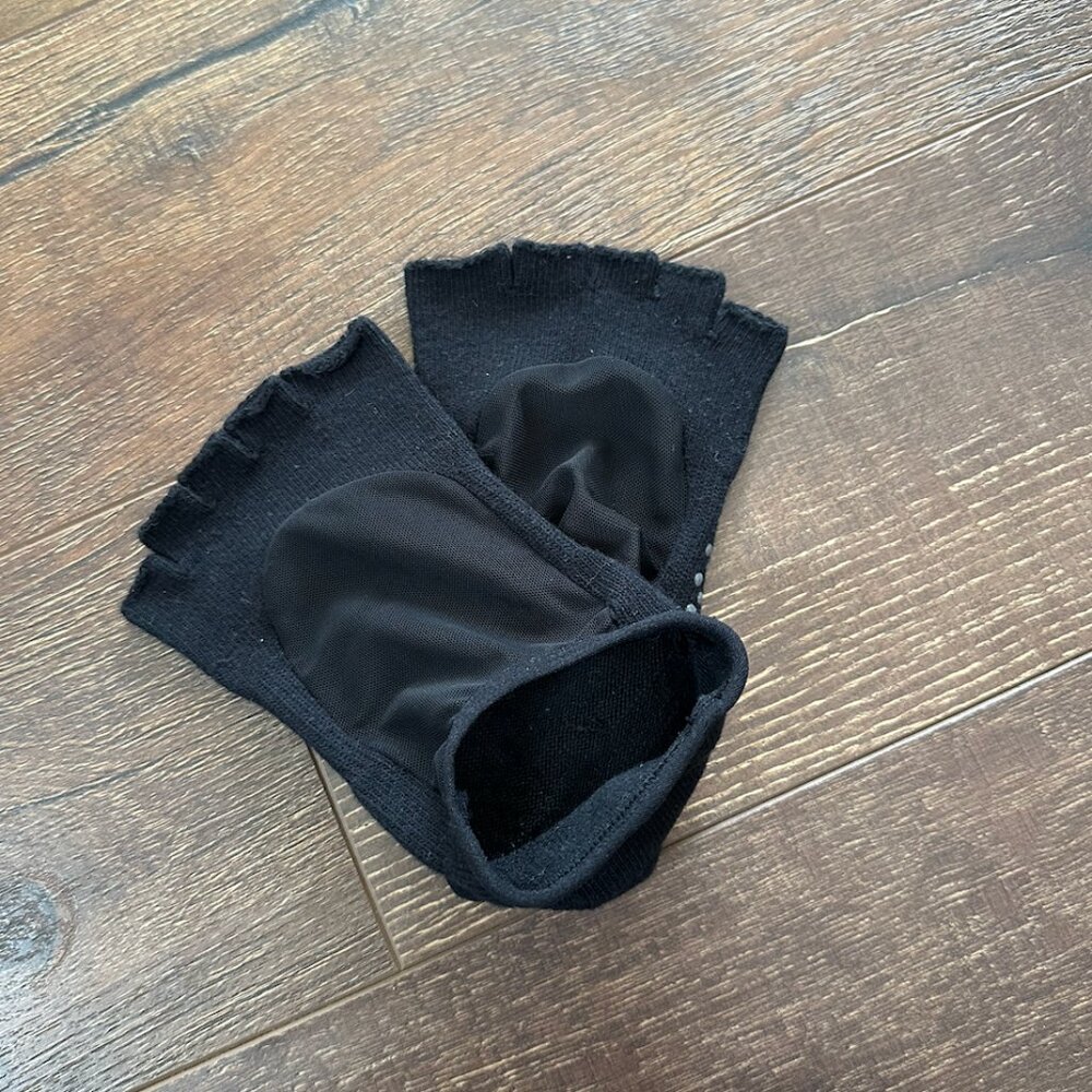 Black ToeSox Pilates Socks